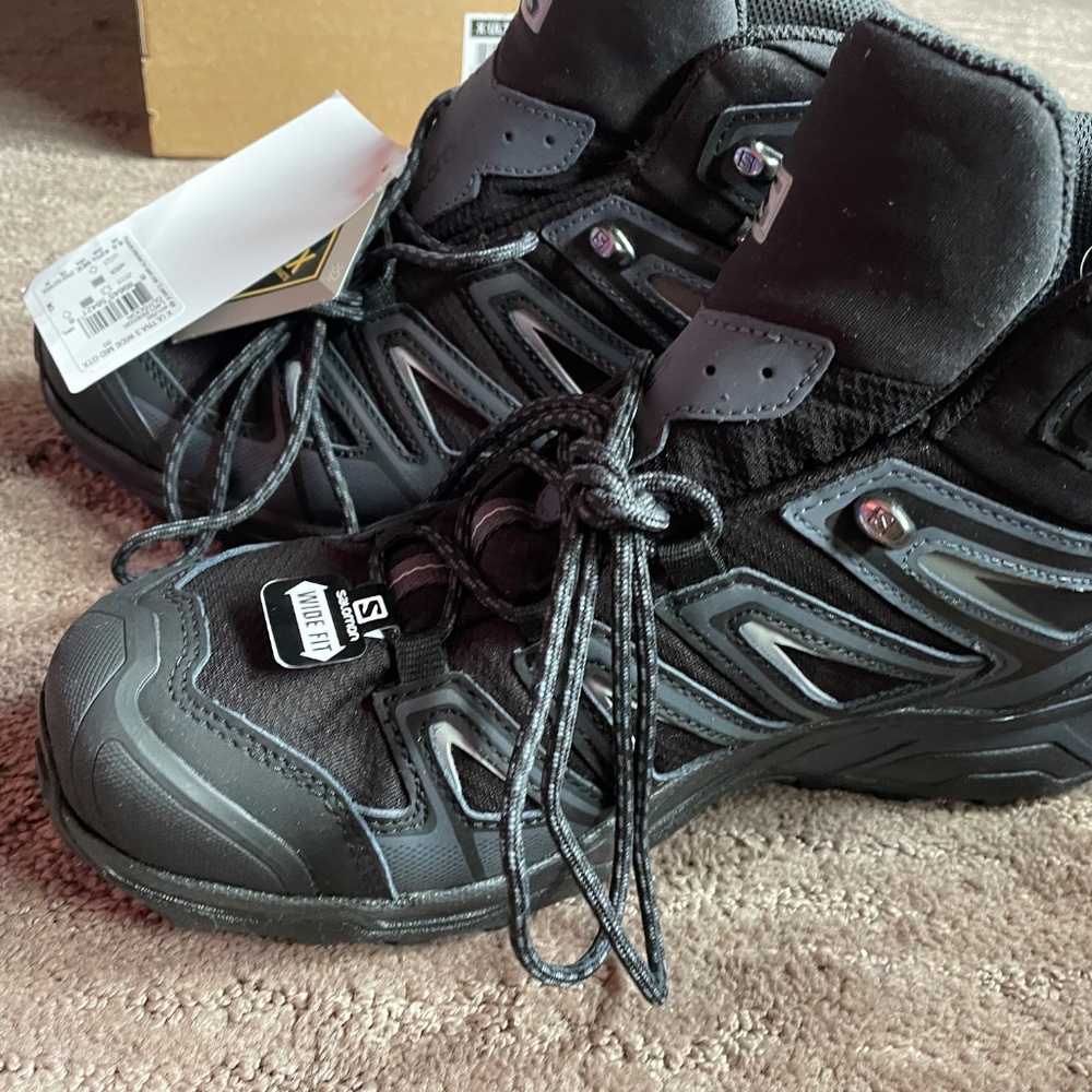 Salomon X Ultra 3 GTX, Wide Mid - Picture 3 of 4